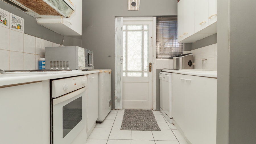 2 Bedroom Property for Sale in Glenwood Western Cape